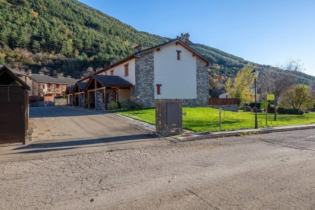 Casa Nieves Daire Villanúa Dış mekan fotoğraf