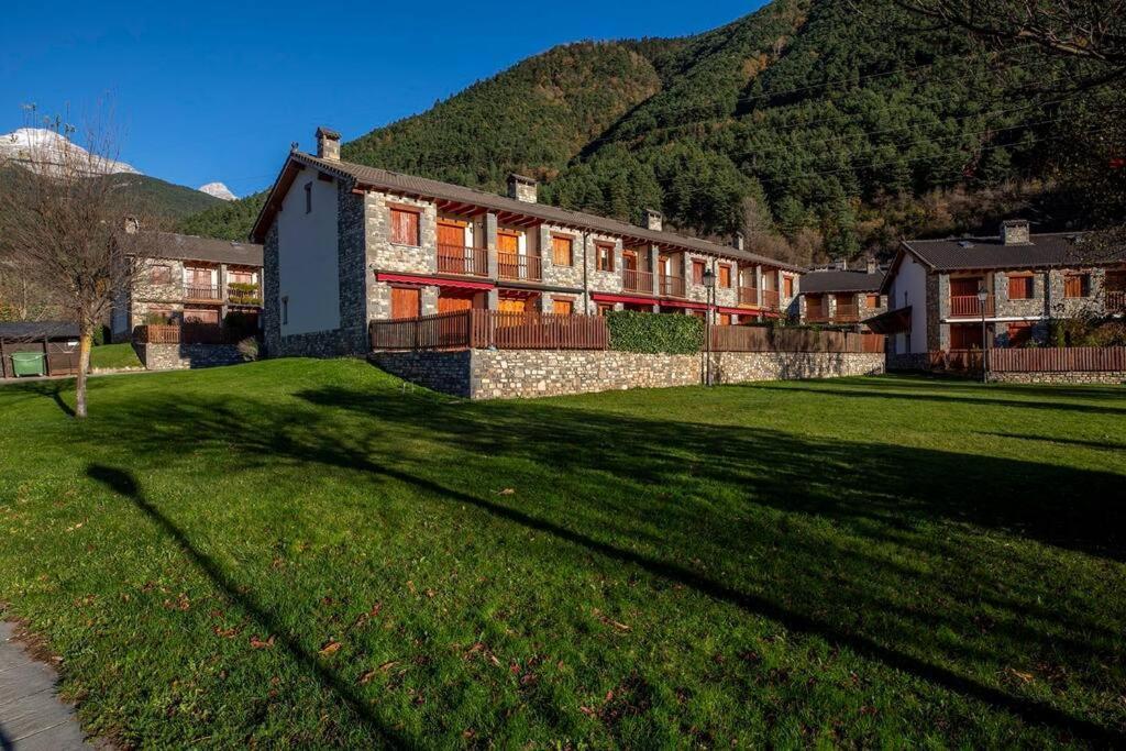 Casa Nieves Daire Villanúa Dış mekan fotoğraf