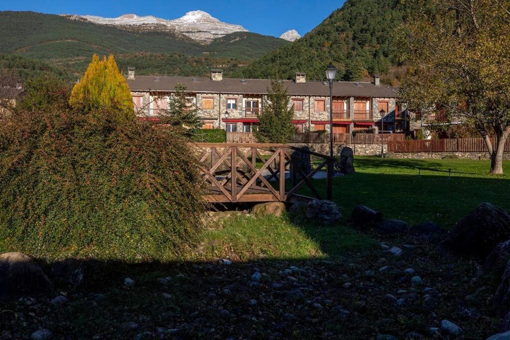 Casa Nieves Daire Villanúa Dış mekan fotoğraf